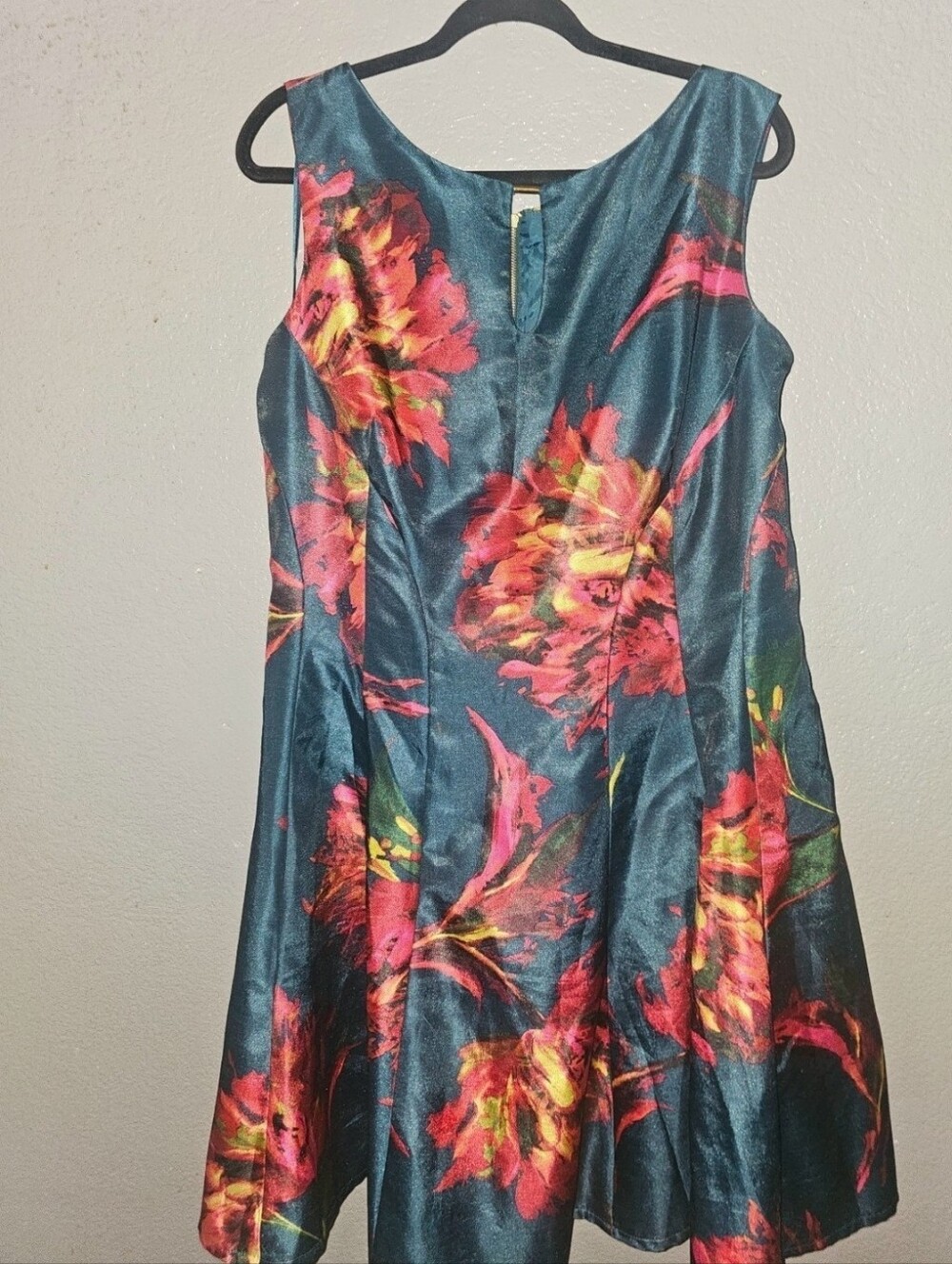Gabby Skye Teal Shimmery Fabric Dress